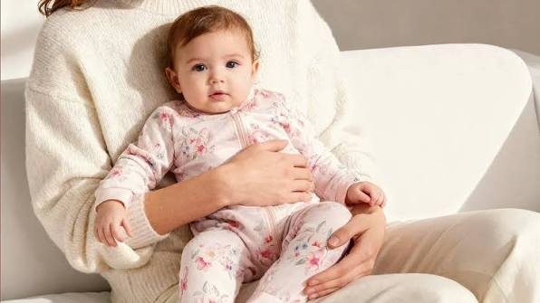 Dressing Babies With Everyday Comfort